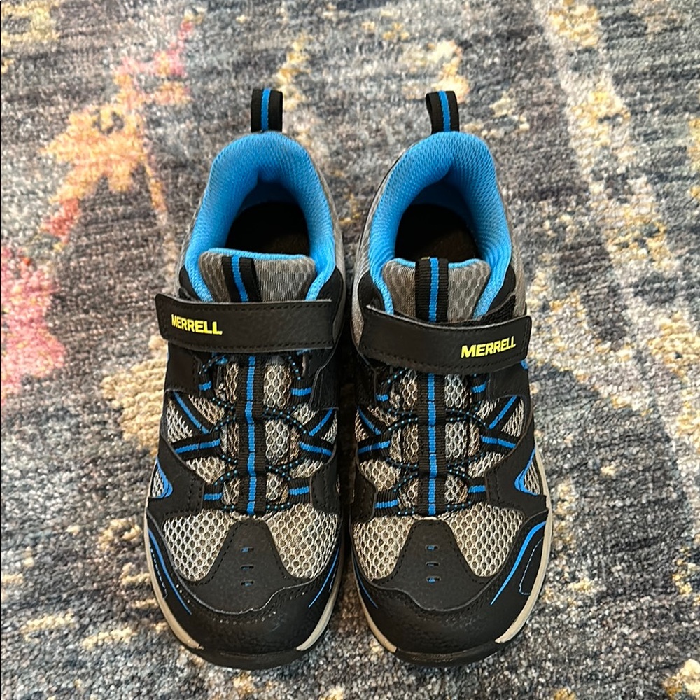 Merrell Black and Blue Hiking Shoes for Outdoor Adventures